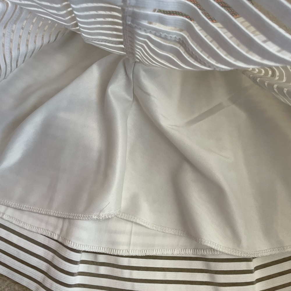 Elegant White Striped Skirt with Colorful Waistband - Picture 6 of 8